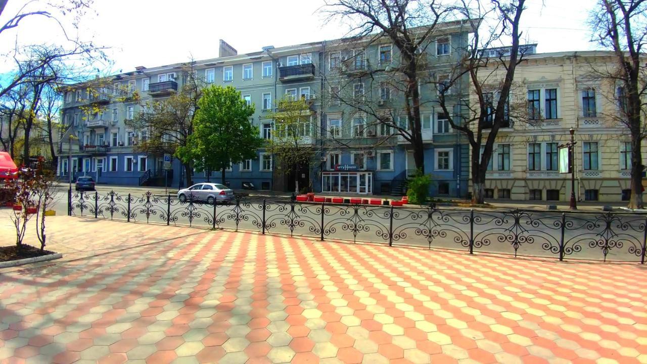 Vozle Gorodskogo Sada Gawannaya Deribasowska Apartament Odessa Zewnętrze zdjęcie